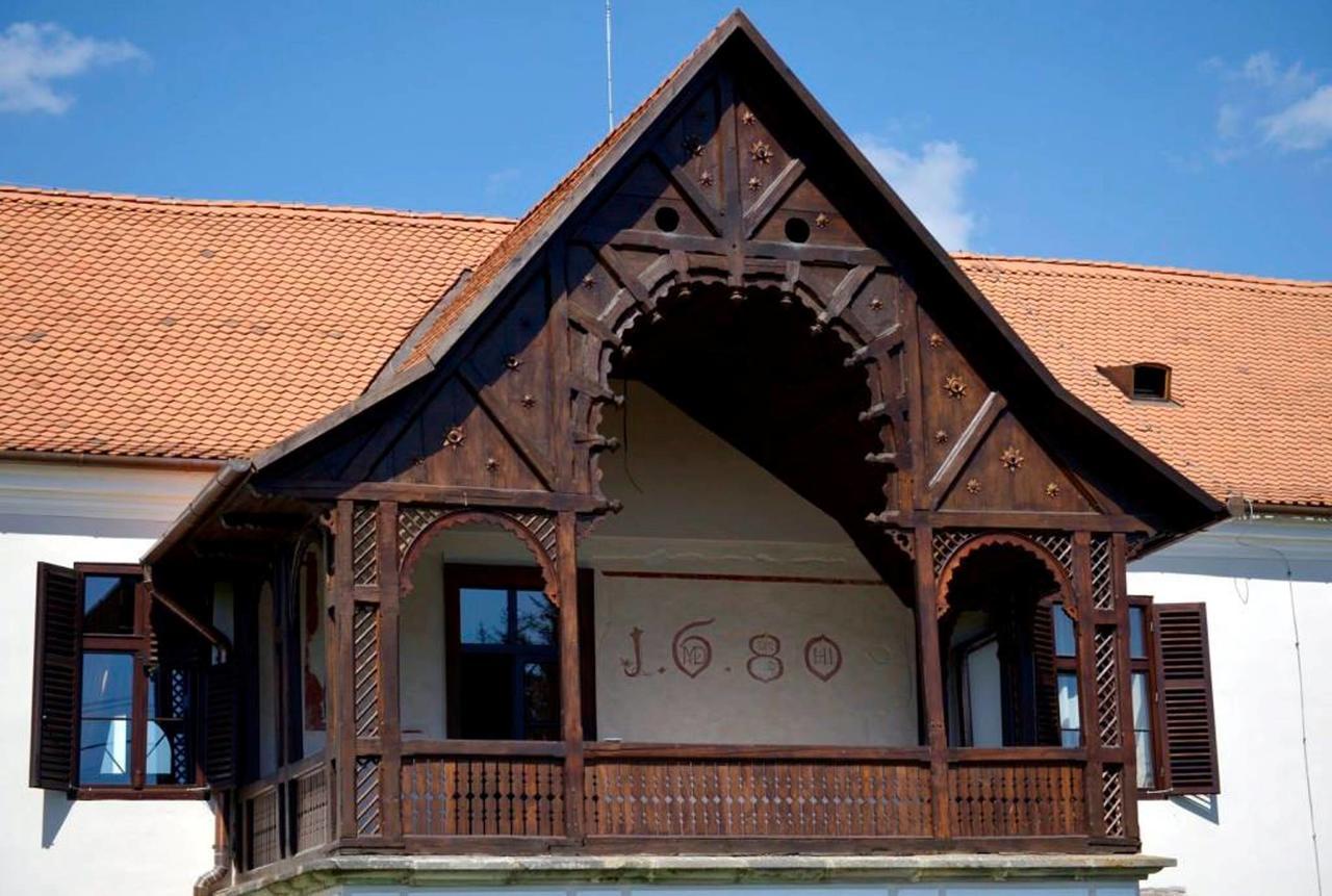 Castle Hotel Daniel Baraolt Buitenkant foto